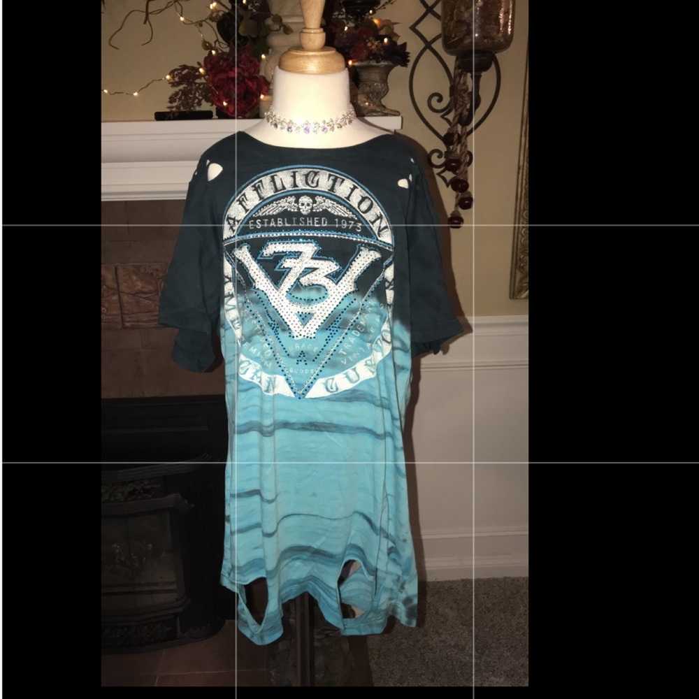 Women’s Affliction shirt